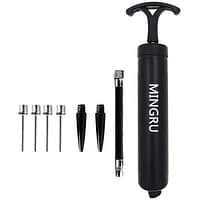 pompe_1 Pompe à ballon manuelle MINGRU noire avec tuyau flexible et aiguilles de rechange.