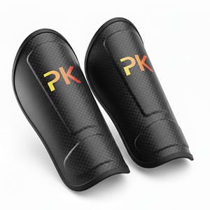 proteges Protège-tibias de foot Carbon Flex en composite noir avec mousse EVA ventilée.